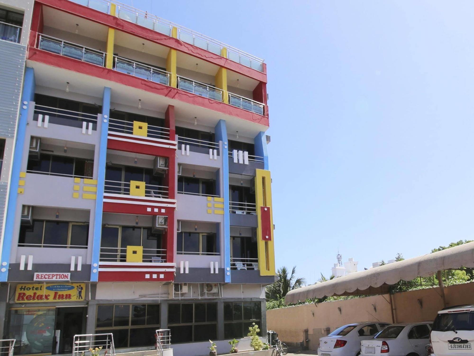 Hotel Relax Inn Diu Exterior photo